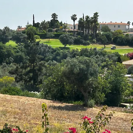 Patios Do Algarve 4* 费拉古多
