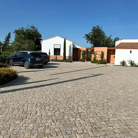Patios Do Algarve 招待所